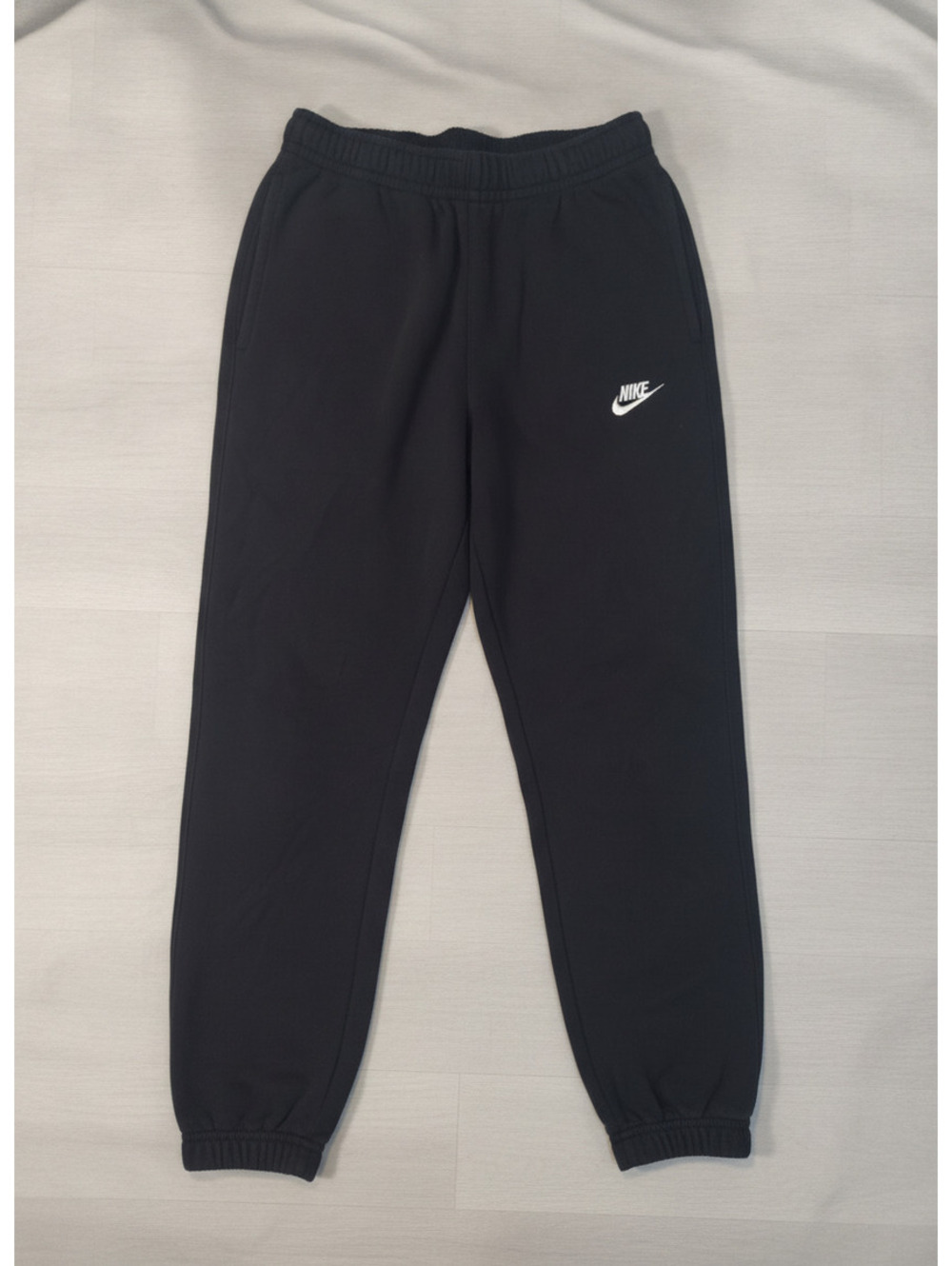 Nike Men's Black Fleece Jogger Sweatpants S Logo Casual Athletic Fit
